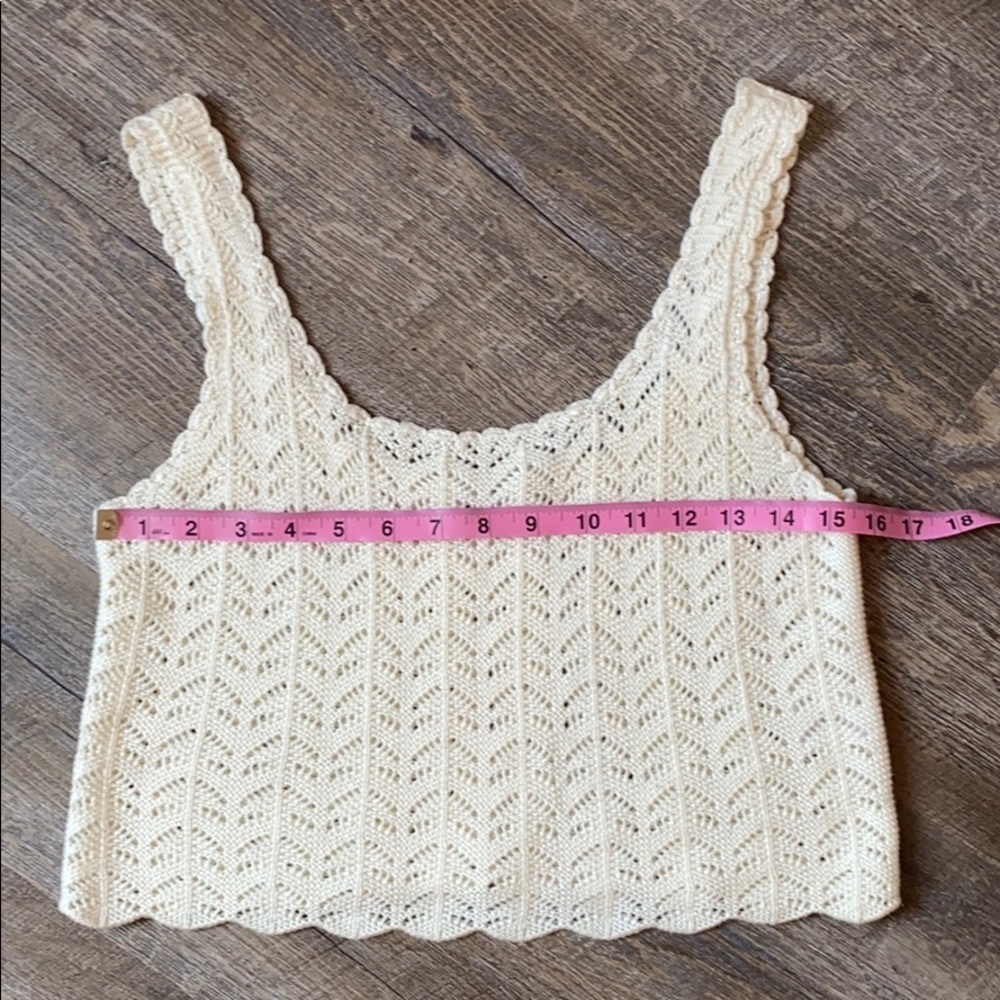 COTTON ON Crochet Cream Small Crop Top - Picture 12 of 13